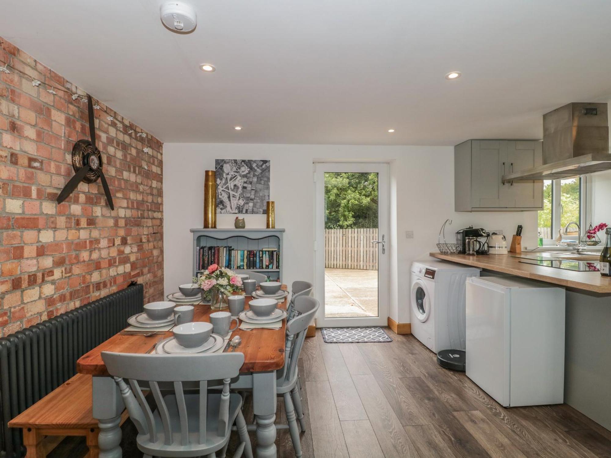 The Old Ambulance House Villa Bridgwater Exterior photo