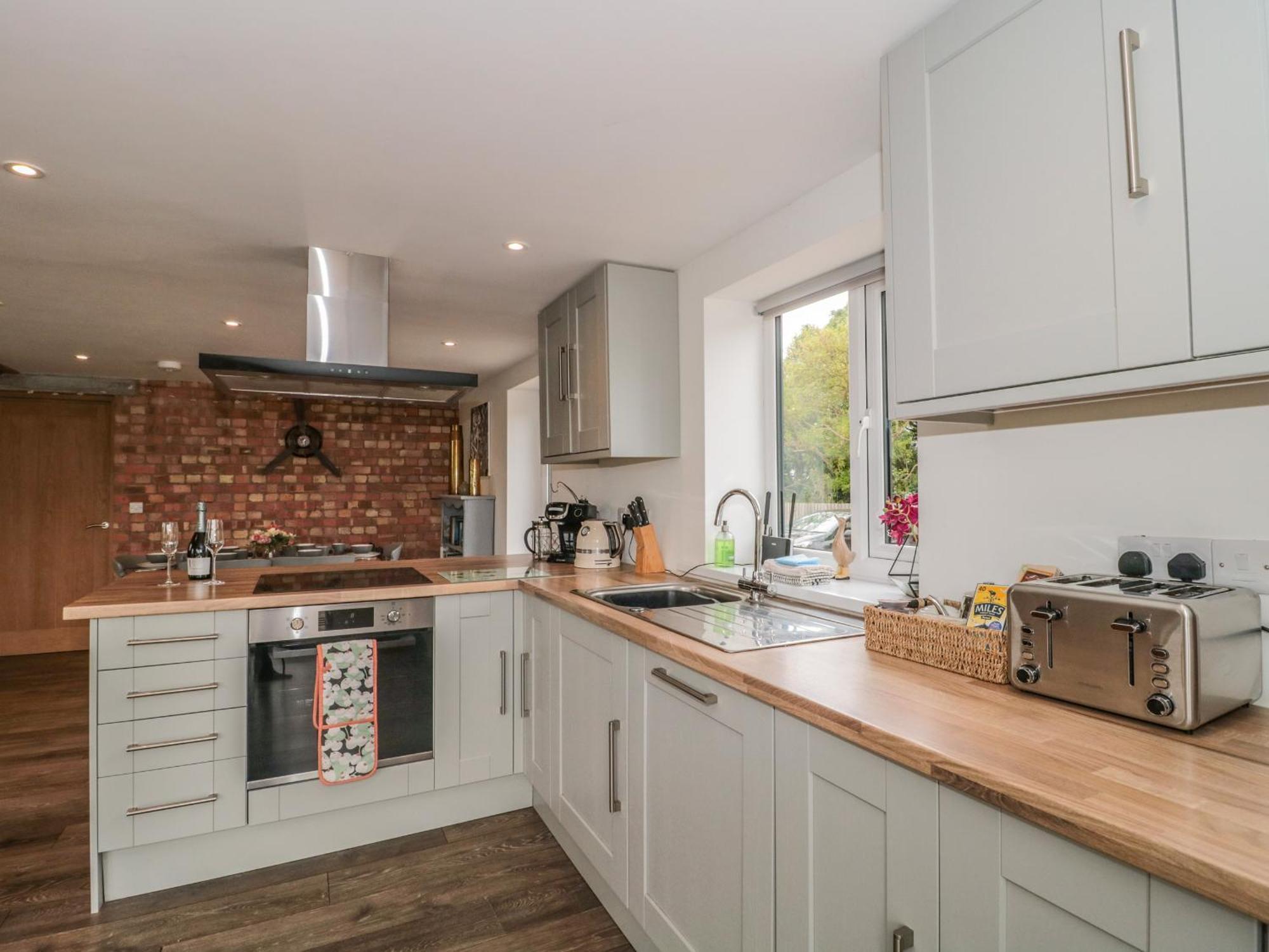 The Old Ambulance House Villa Bridgwater Exterior photo